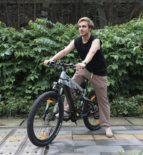 DUOTTS E29 elektriskais velosipēds, Shimano hidrauliskās disku bremzes DUOTTS E29 elektriskais velosipēds, Shimano hidrauliskās disku bremzes